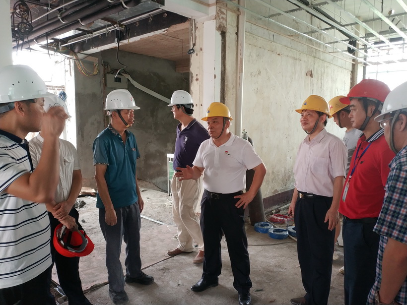 提高政治站位，強(qiáng)化責(zé)任擔(dān)當(dāng)，確保雙節(jié)安全—白云山制藥總廠部署落實(shí)“中秋”、“國慶”前后綜治維穩(wěn)及安全生產(chǎn)工作