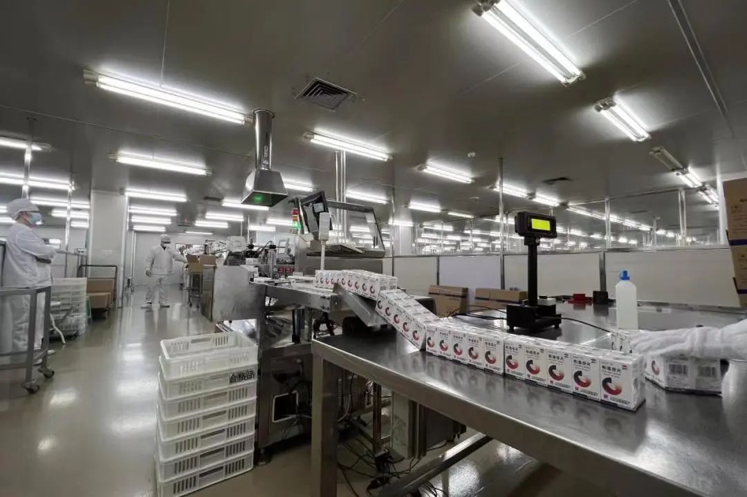 保供有我！廣藥白云山制藥總廠緊急復產(chǎn)布洛芬片、開足馬力生產(chǎn)抗疫急需藥品